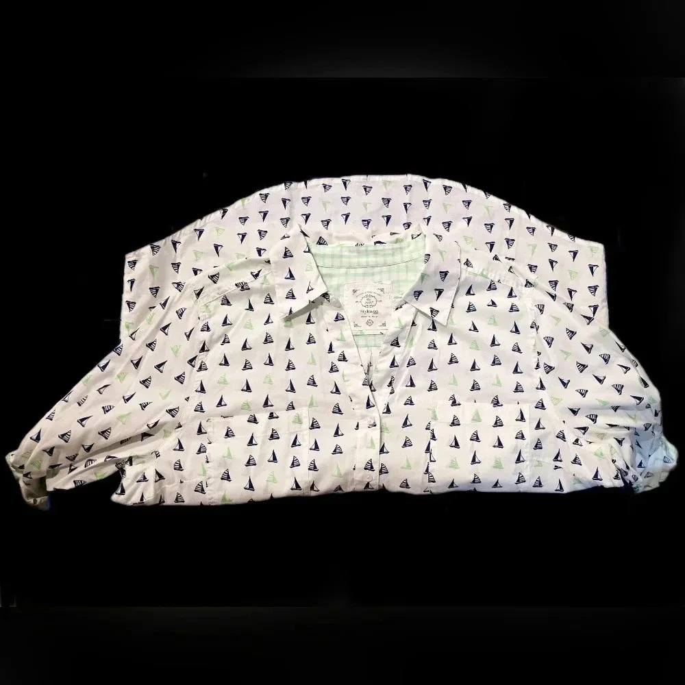 Style & Co, Size Petite XL, White Button-Down Graphic Longsleeve - Picture 11 of 15
